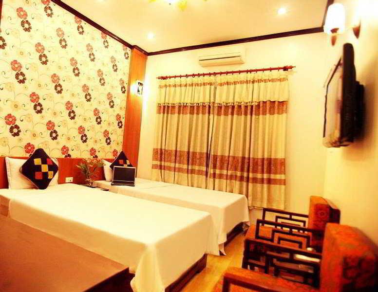 Asia Paradise Hanoi Hotel Room photo