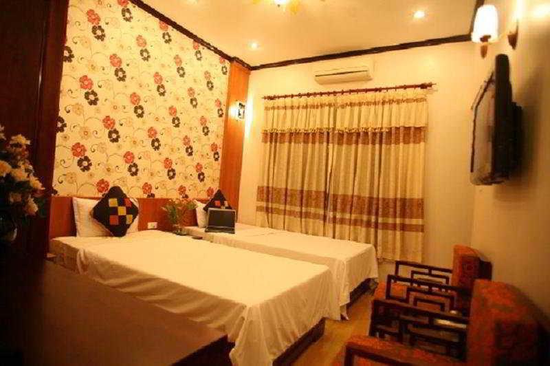 Asia Paradise Hanoi Hotel Room photo